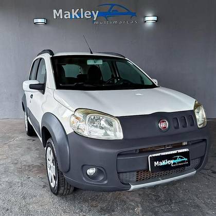FIAT UNO 1.0 WAY 8V FLEX 4P MANUAL FIAT UNO 1.0 WAY 8V FLEX 4P MANUAL